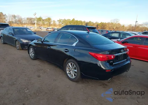 2015 Infiniti Q50 Premium z USA, uszkodzony, nr VIN JN1BV7ARXFM413631